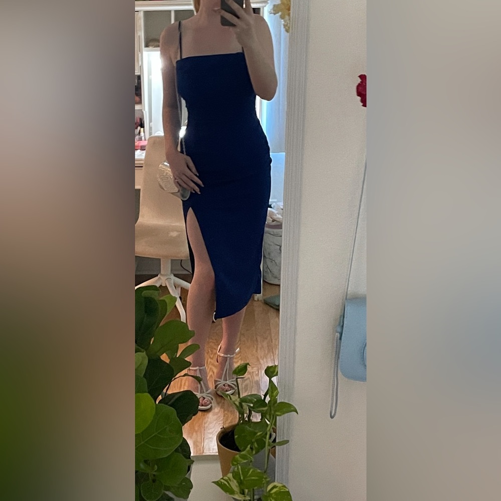 cocktail style royal blue dress. Size 6, from Windsor